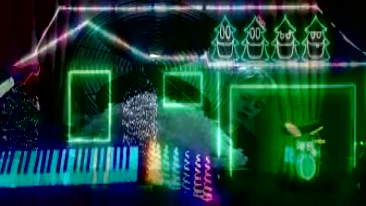 Trans-Siberian The Orchestra Scene - RaveDJ