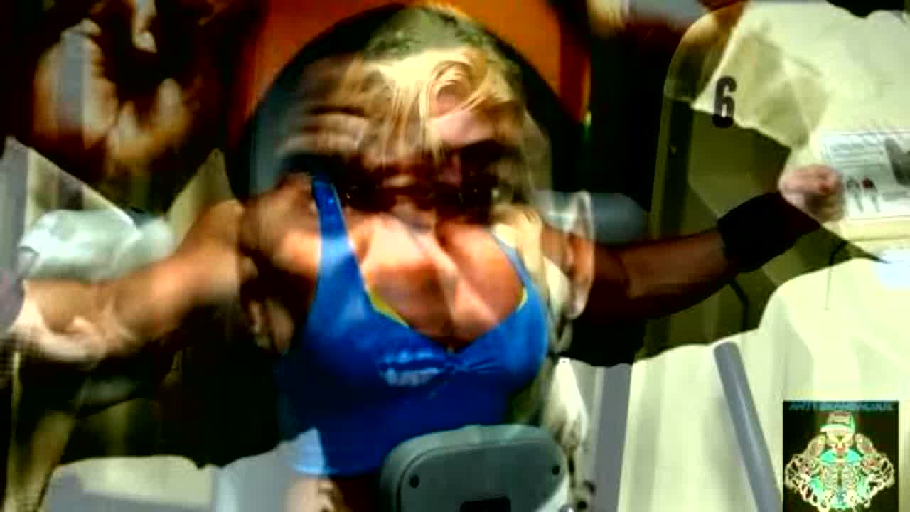 Female You On The Bodybuilder - RaveDJ