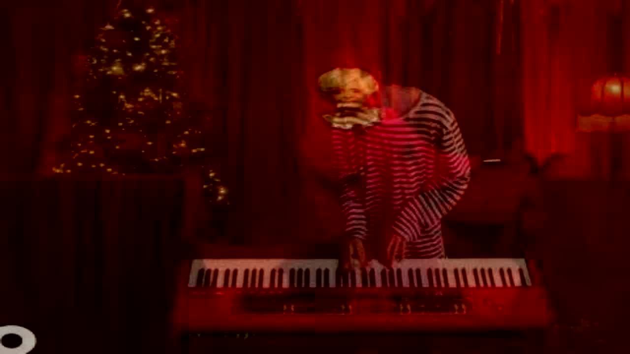 Horizon Over The Christmas Tree - RaveDJ